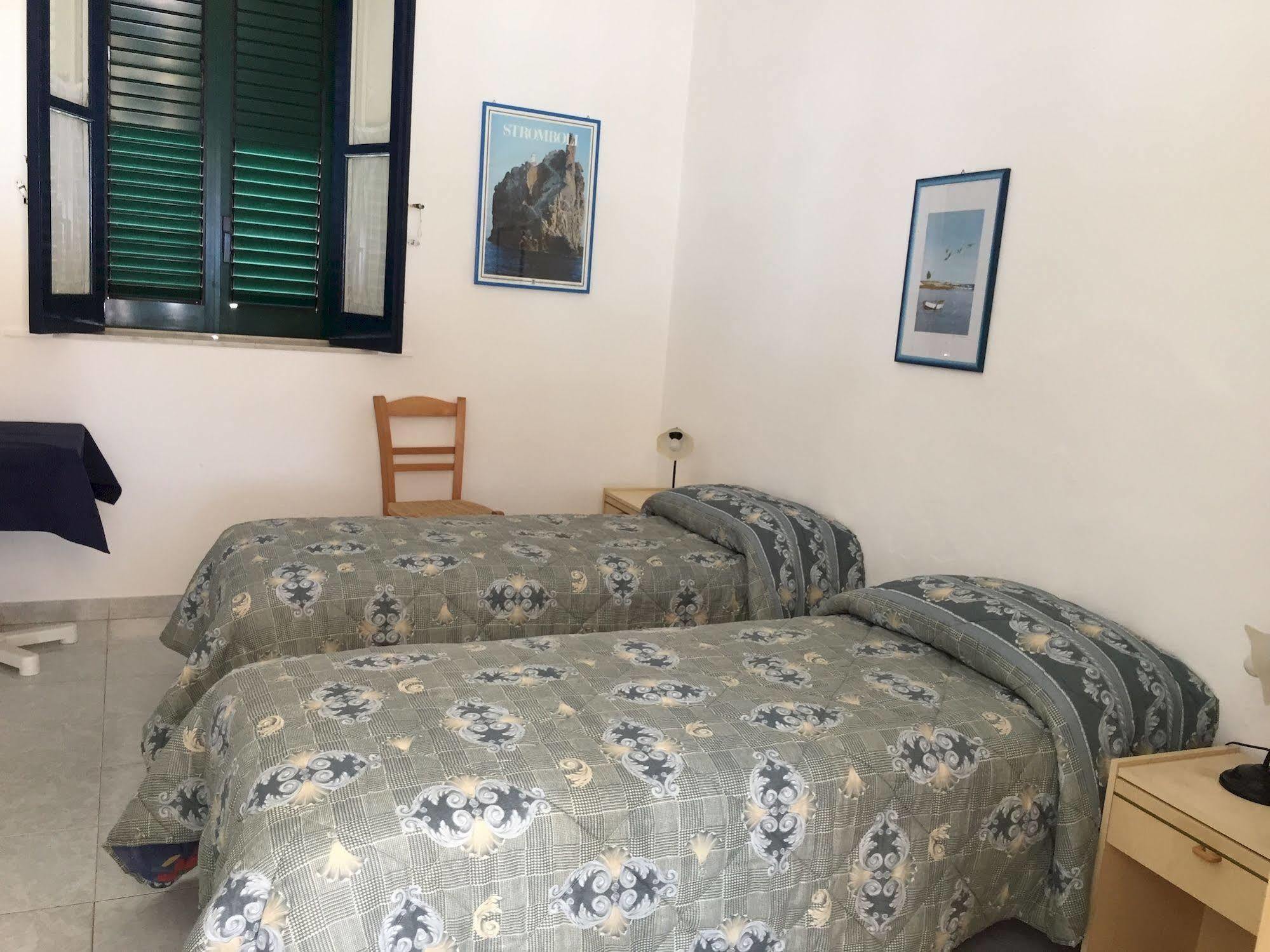 Pensione La Nassa Stromboli Extérieur photo